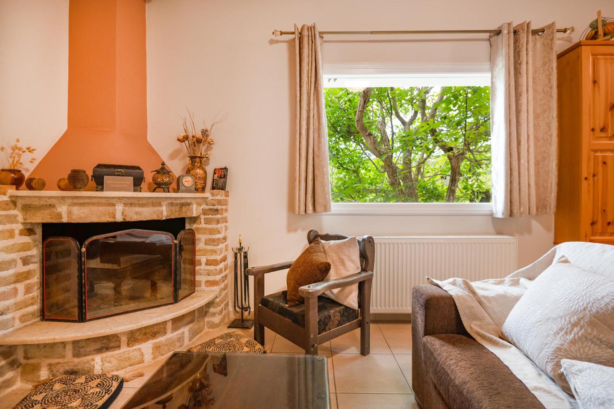 Galini Vines - Authentic Corfu Village Life Wifi Ac Vakantiehuis